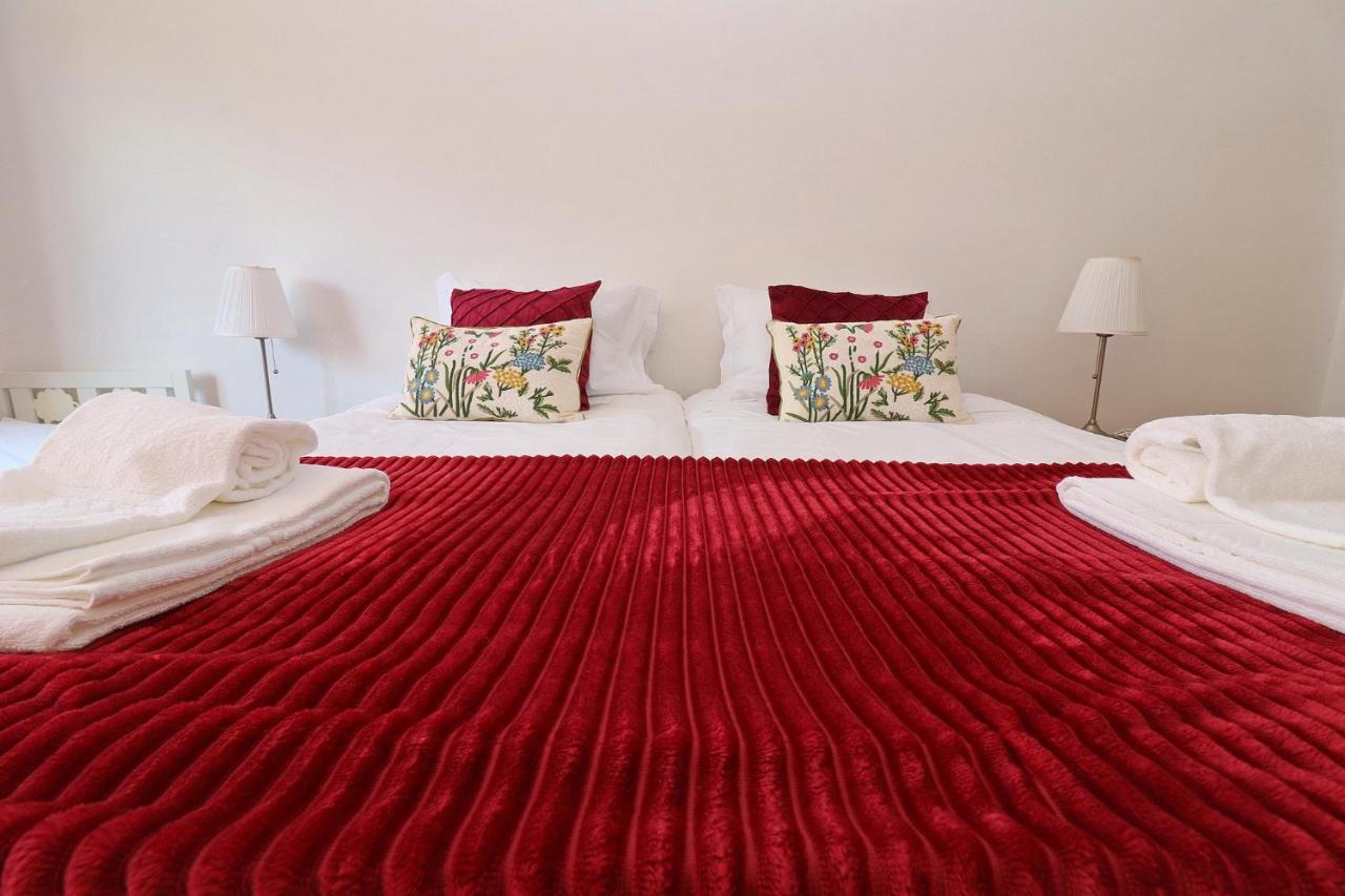 Baia Residence I - Beach And Rest Sao Martinho do Porto Luaran gambar